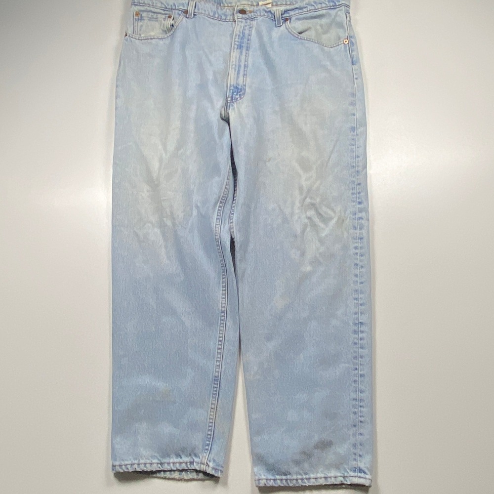 Vintage Levis 550 Relaxed Fit Made in USA Light Wash Jeans Mens 42x30 Distressed